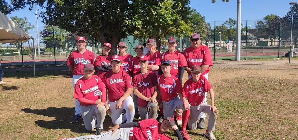 Voilà c'est fini le championnat de France U15 pour les Beaujolais Baseball Club - Wisps . Une première journée compliquée avec ...