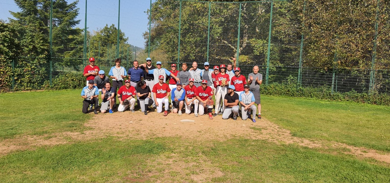 Photos from Beaujolais Baseball Club - Wisps's post